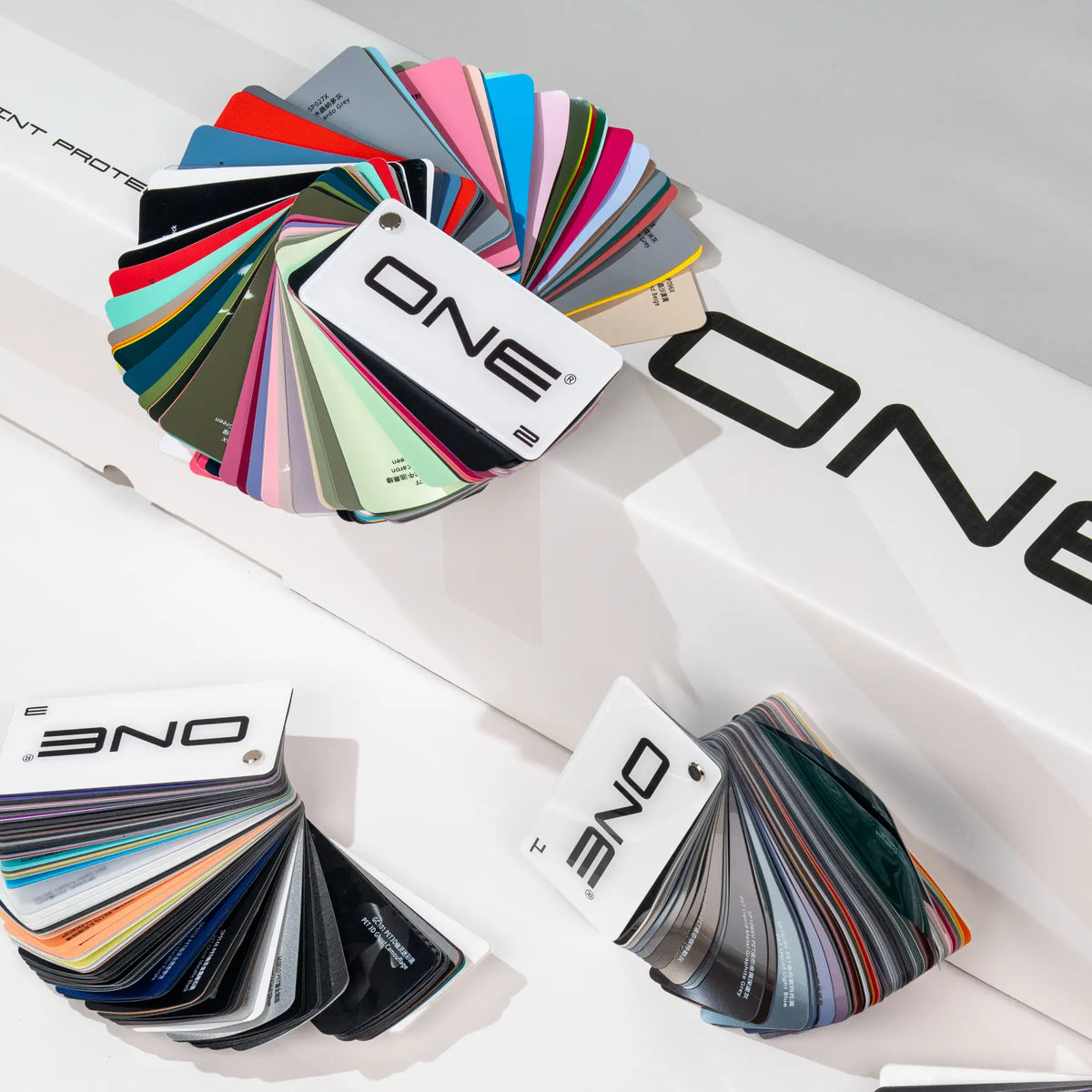 ONE Color Swatch
